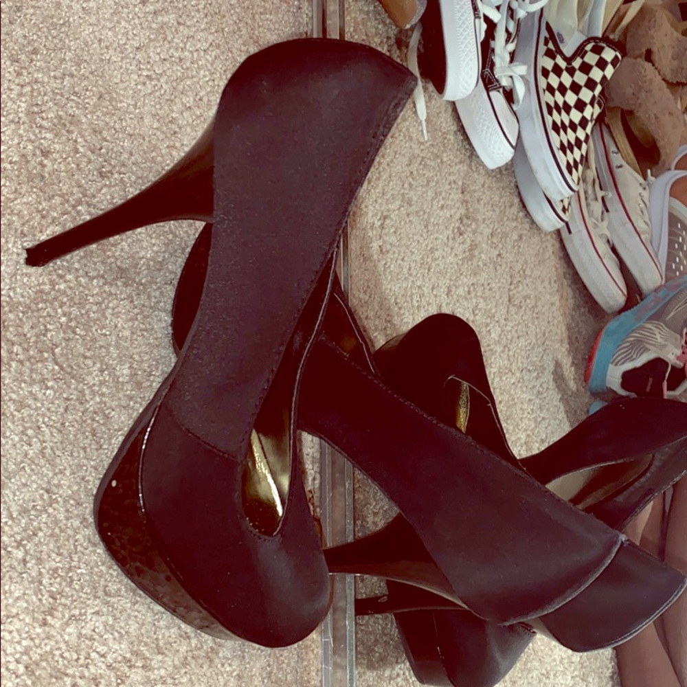 Anne Michelle  Black Suede Stiletto